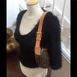 Authentic Louis Vuitton Shoulder Bag